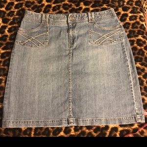 (EUC) Sonoma Jean Skirt -Med Wash- Sz. 16